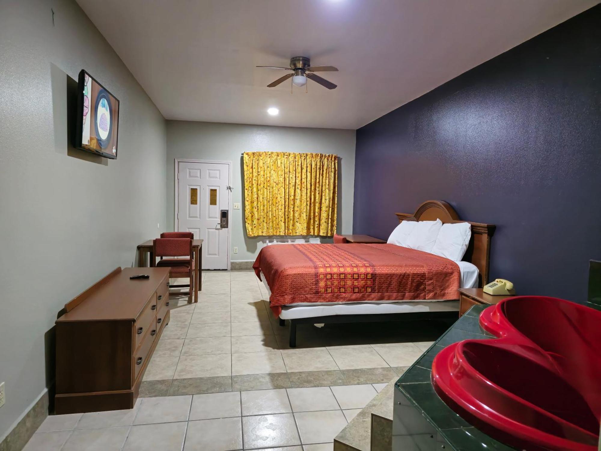 Texas Inn And Suites Rgv Edinburg Bagian luar foto