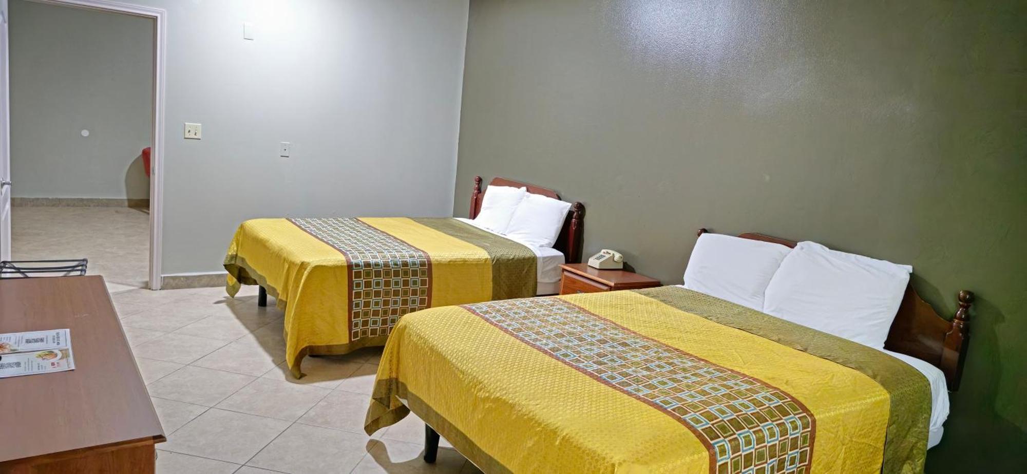 Texas Inn And Suites Rgv Edinburg Bagian luar foto
