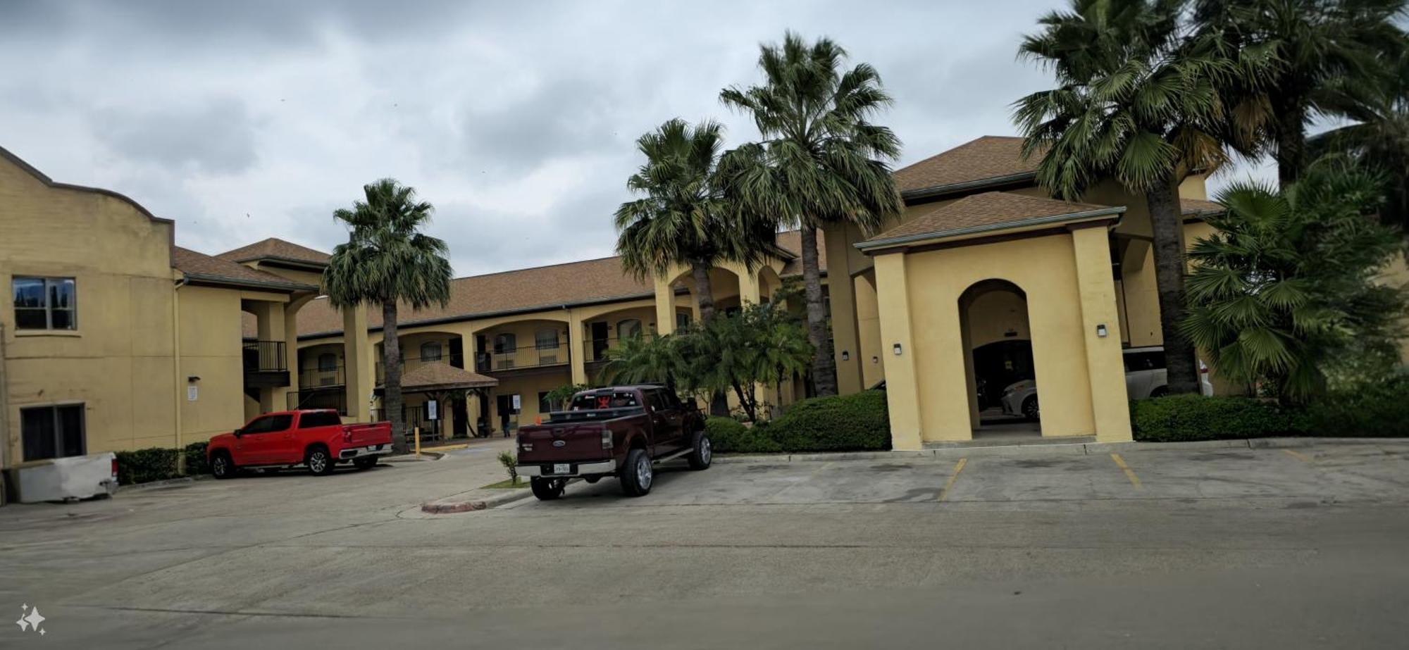 Texas Inn And Suites Rgv Edinburg Bagian luar foto